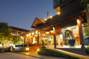 Hotel 'Le Naview @Prasingh'