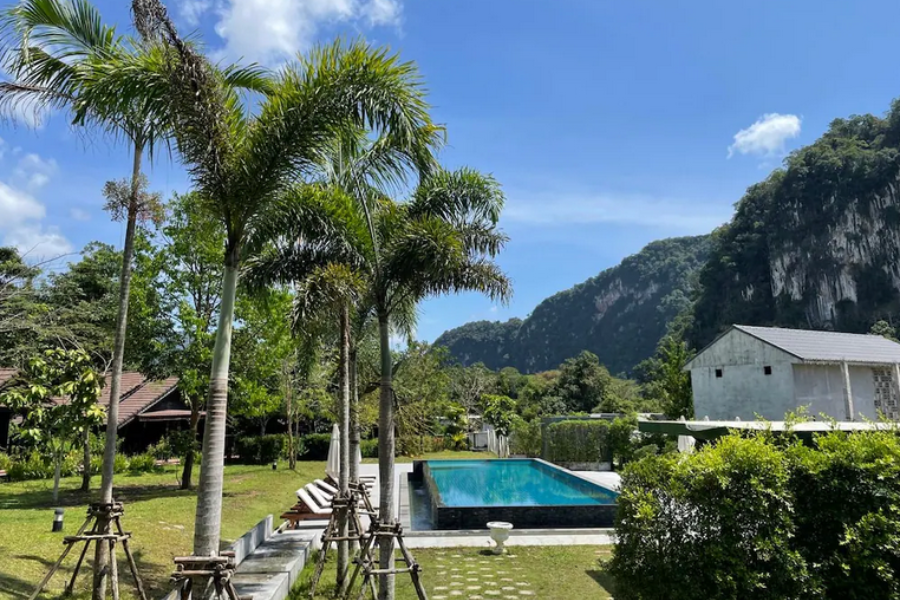 thailand khao sok montania lifestyle hotel 3055