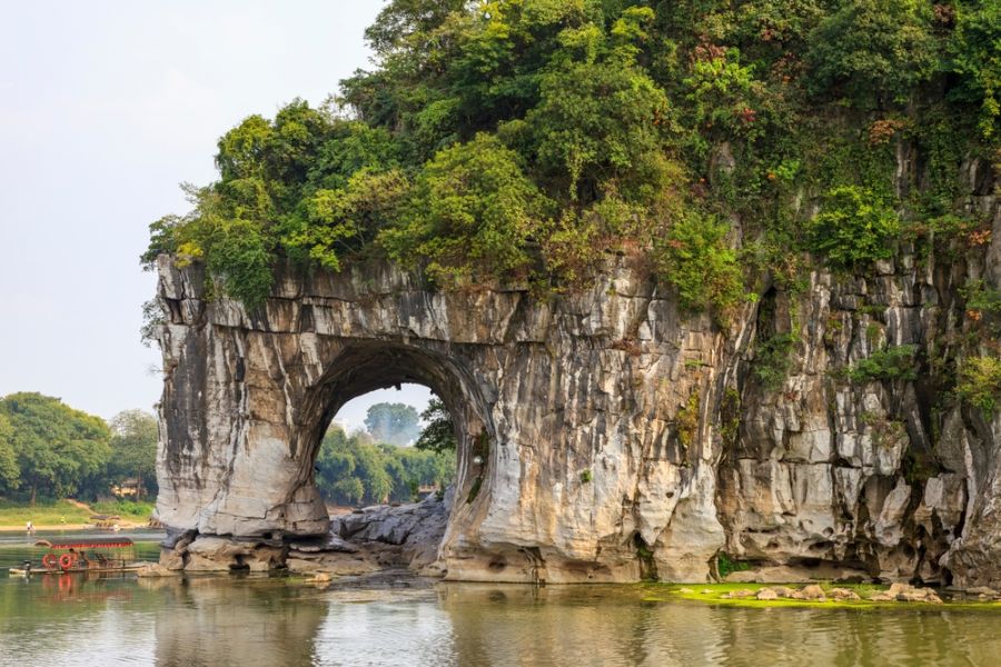 china guilin elephant trunk hill