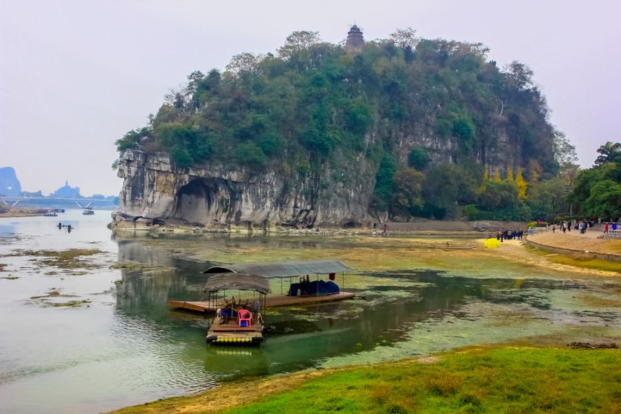 china guilin elephant trunk hill