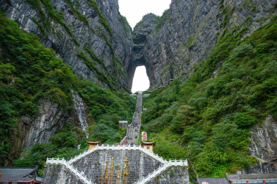 china zhangjiajie national forest park tianmen mountain heaven's gate mountain