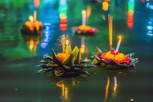 Blog artikel1 'Loy Krathong Festival'